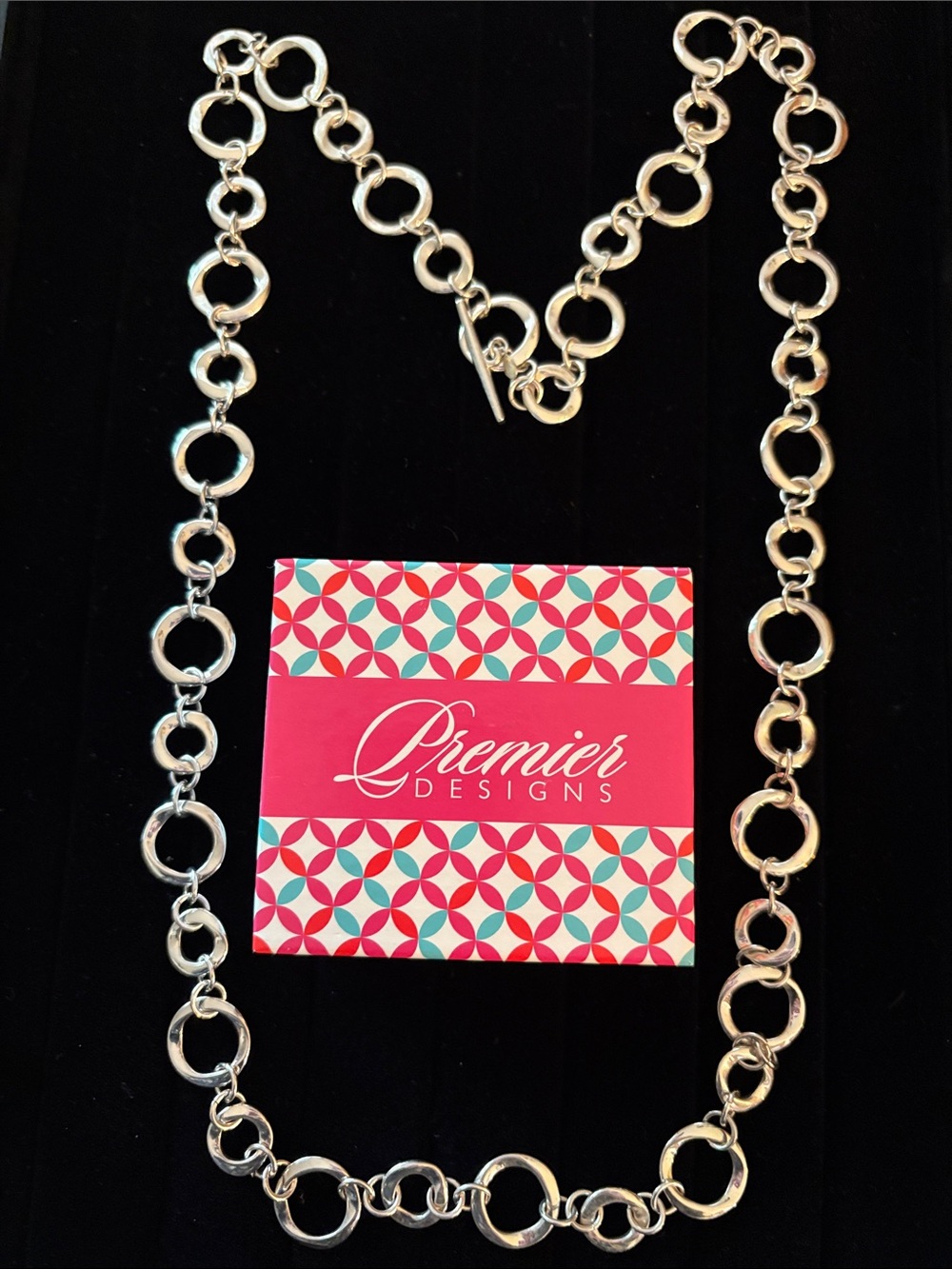 Premier Designs Silver Open Circle Link Statement Necklace